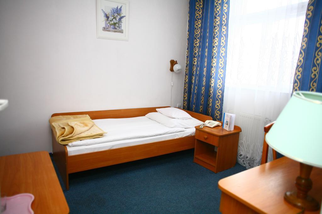 Europa Hotel Jelenia Gora Room photo